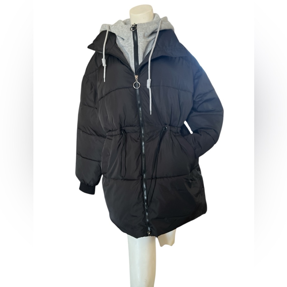 SHEIN Black Puffer Jacket with Gray Hoodie lining